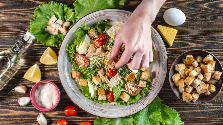 Consider the Drawbacks Before Choosing a Chef Salad