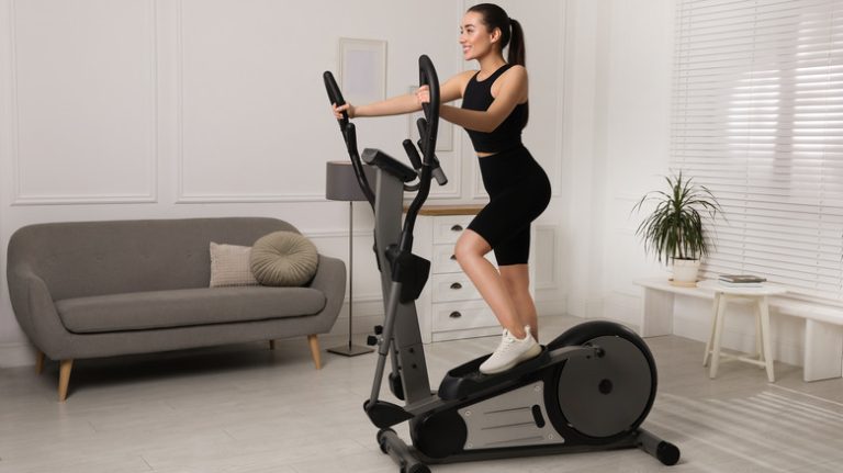 Can Using the Elliptical Machine Enhance Your Glute Muscles?
