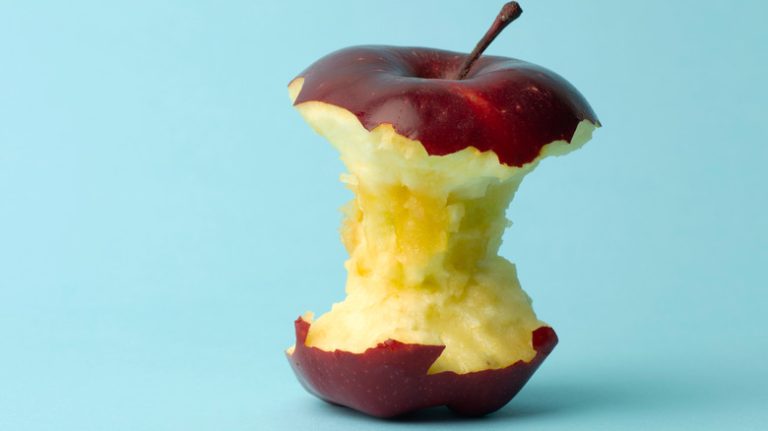 Effects of Consuming an Apple Core on Your Body