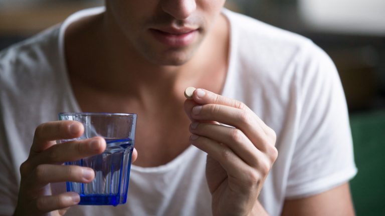 Is It Safe to Take Tylenol on an Empty Stomach?