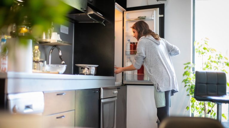 Safe Storage Duration for Raw Chicken in the Refrigerator