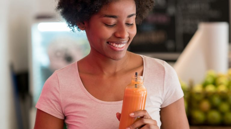 How Much Sodium is in V8 Juice?