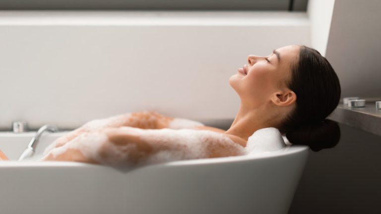 What Happens to Your Body During a Magnesium Bath