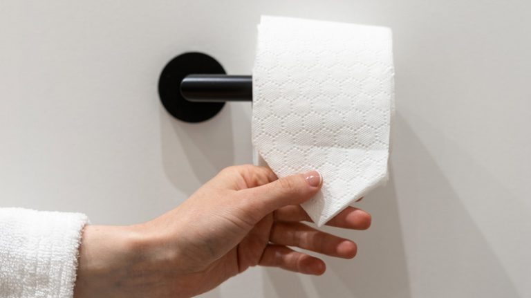 Understanding the Causes and Concerns of Not Feeling 'Empty' After a Bowel Movement